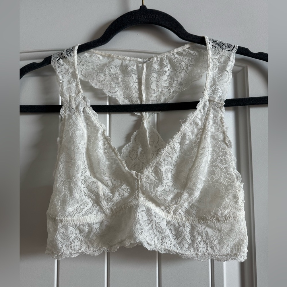 Lace Bralette Set. Size Small.